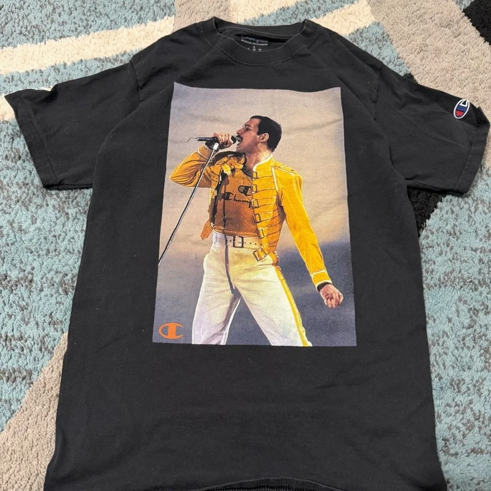 Champion Freddie Mercury Queen Graphic T-Shirt Mens Small Black Rock Band Tee - Picture 2 of 7